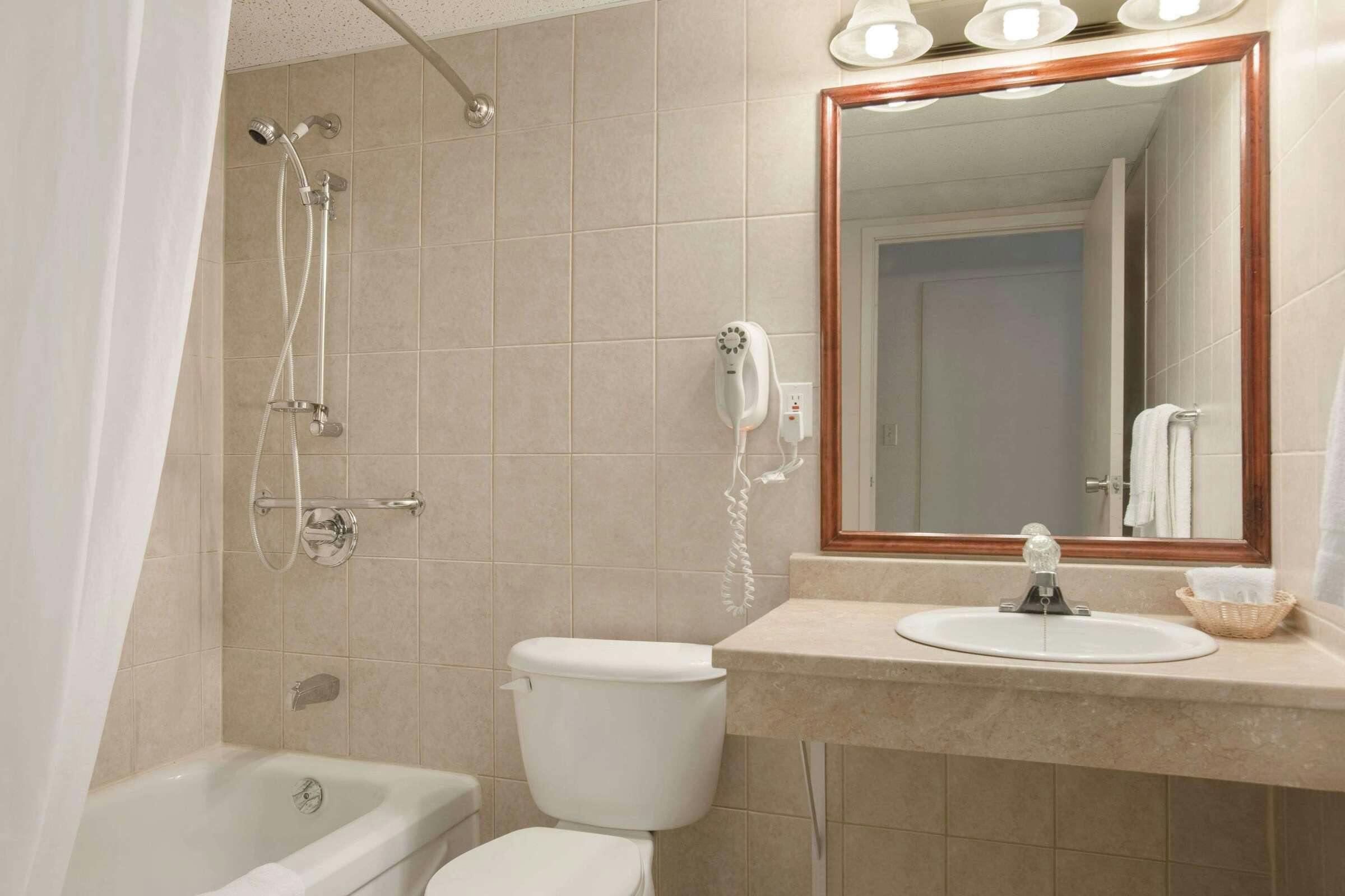 Hotel TL Cambridge/Waterloo photo 2