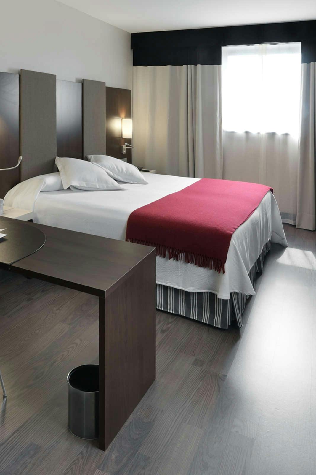 Hotel NH Campo de Gibraltar photo 1