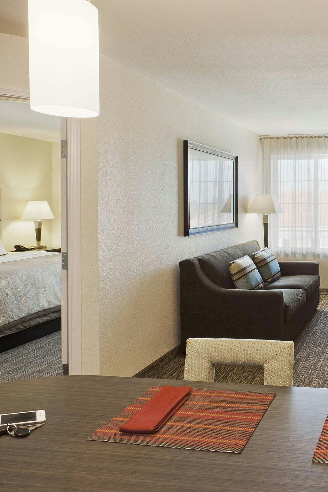 Hotel Candlewood Suites Nashville – Goodlettsville photo 2