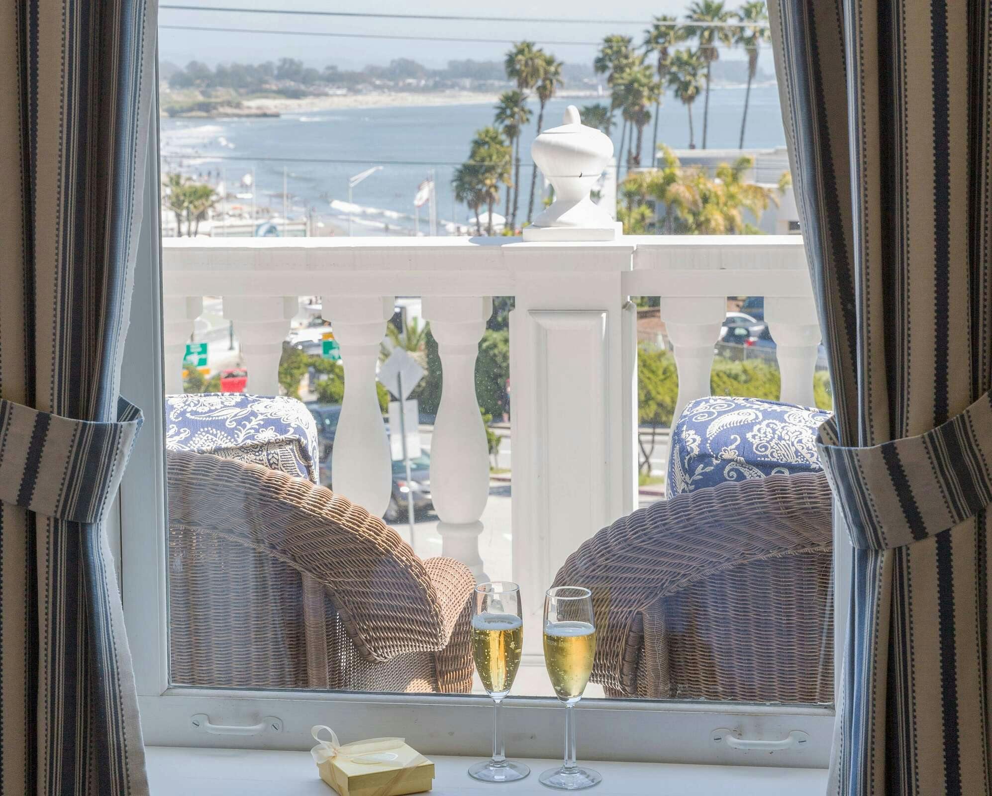 Hotel West Cliff Inn photo 1