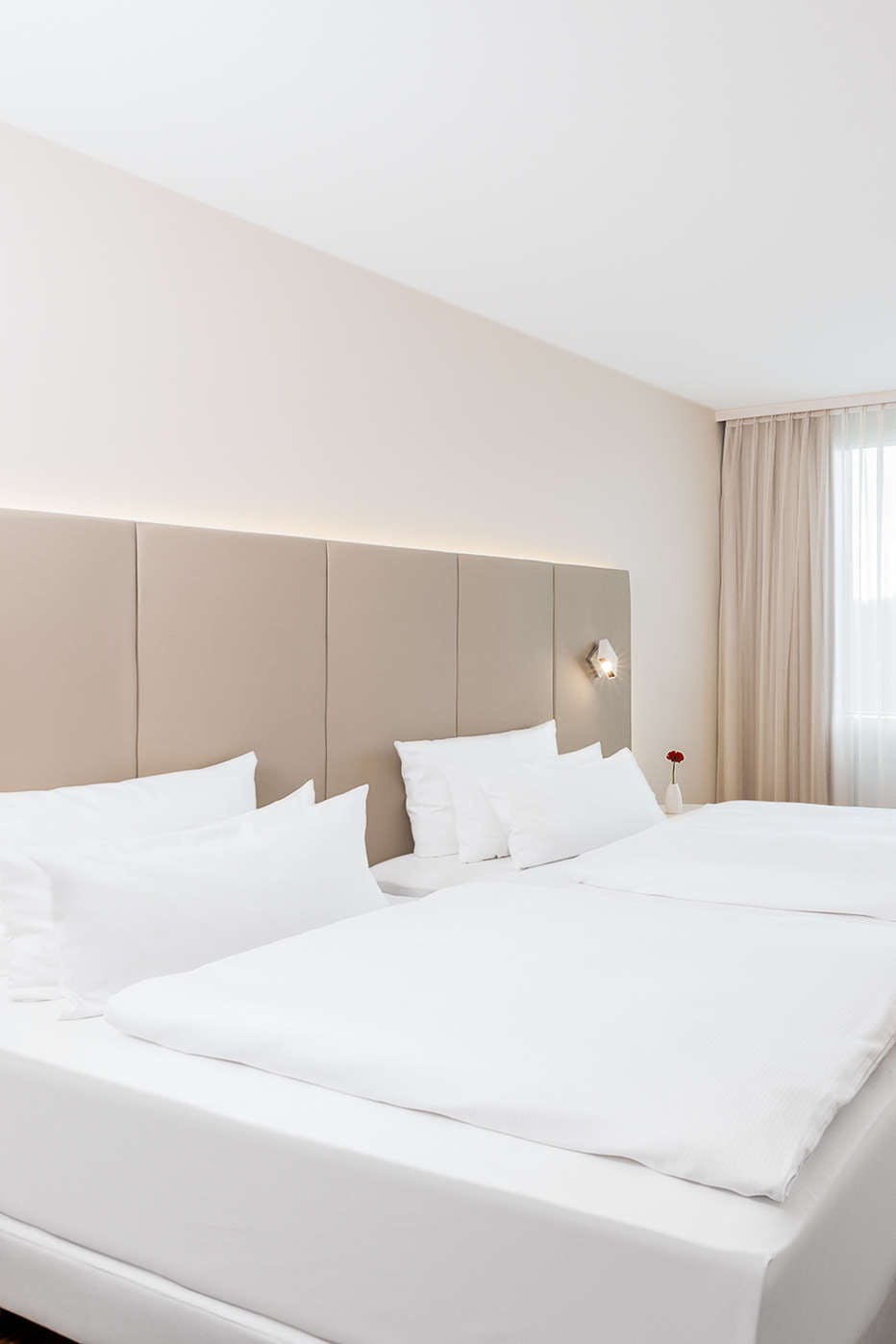 Hotel NH Collection Köln Mediapark photo 2