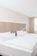 Hotel NH Collection Köln Mediapark photo 2