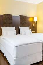 Hotel NH Collection Dresden Altmarkt photo 3