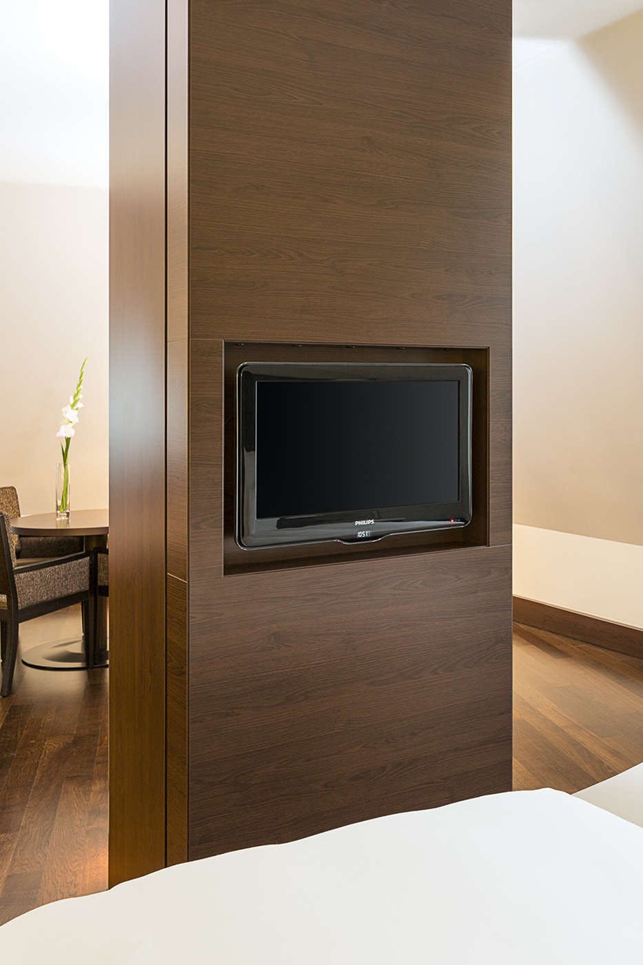 Hotel NH Collection Dresden Altmarkt photo 5