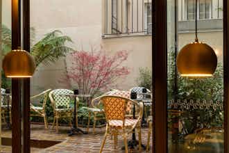 Hotel HOTEL LE 6 TIQUETONNE photo 2