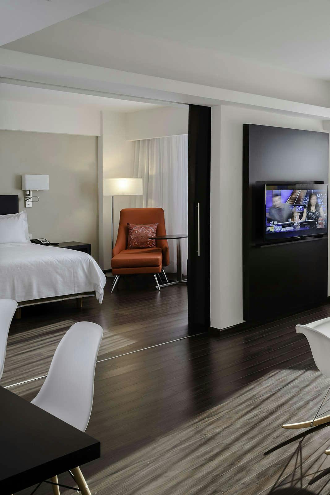 Hotel Fiesta Inn Monterrey Valle photo 2