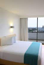 Hotel One Guadalajara Centro Histórico photo 2