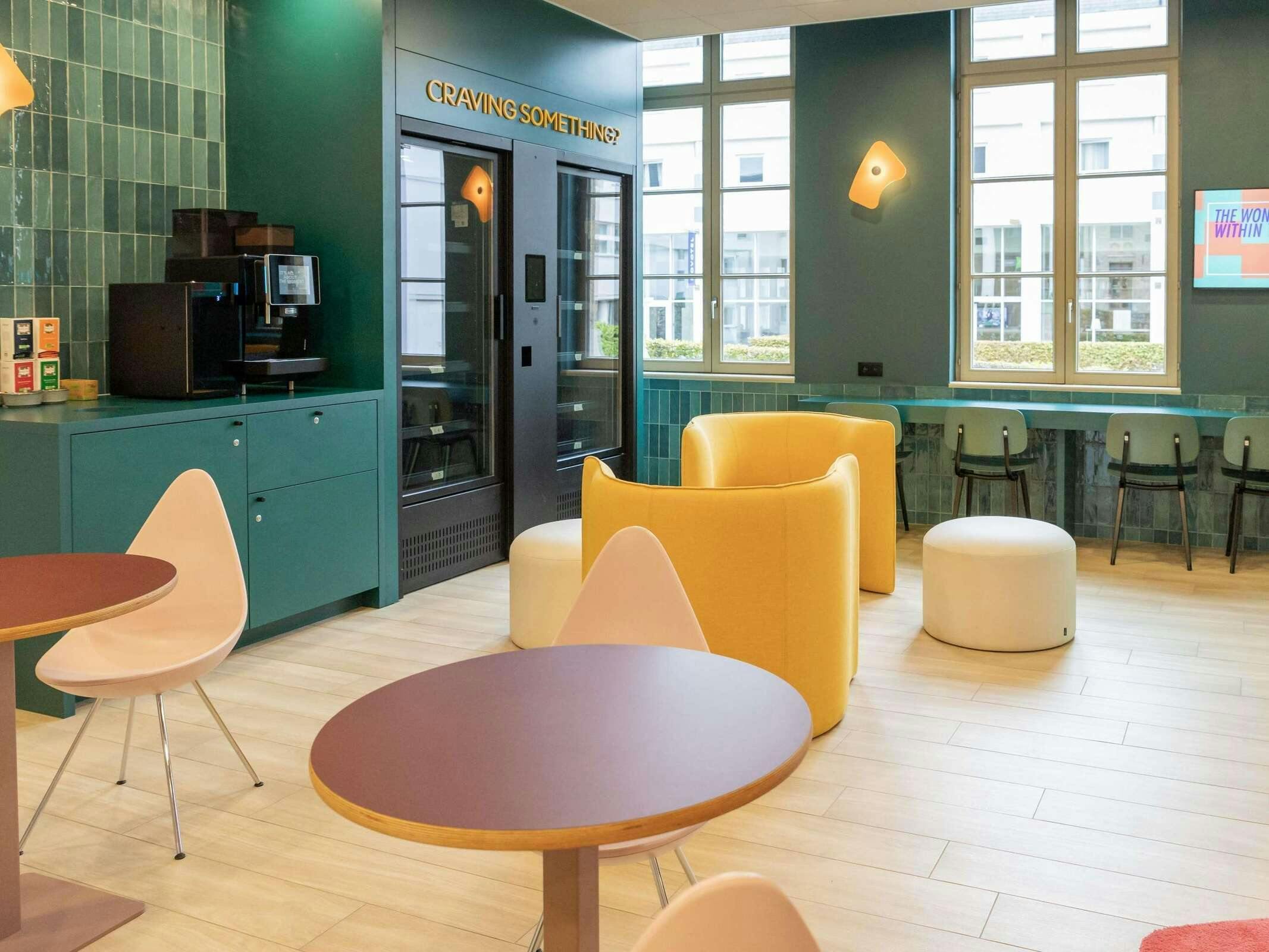 Hotel Ibis Styles Brugge Centrum photo 1