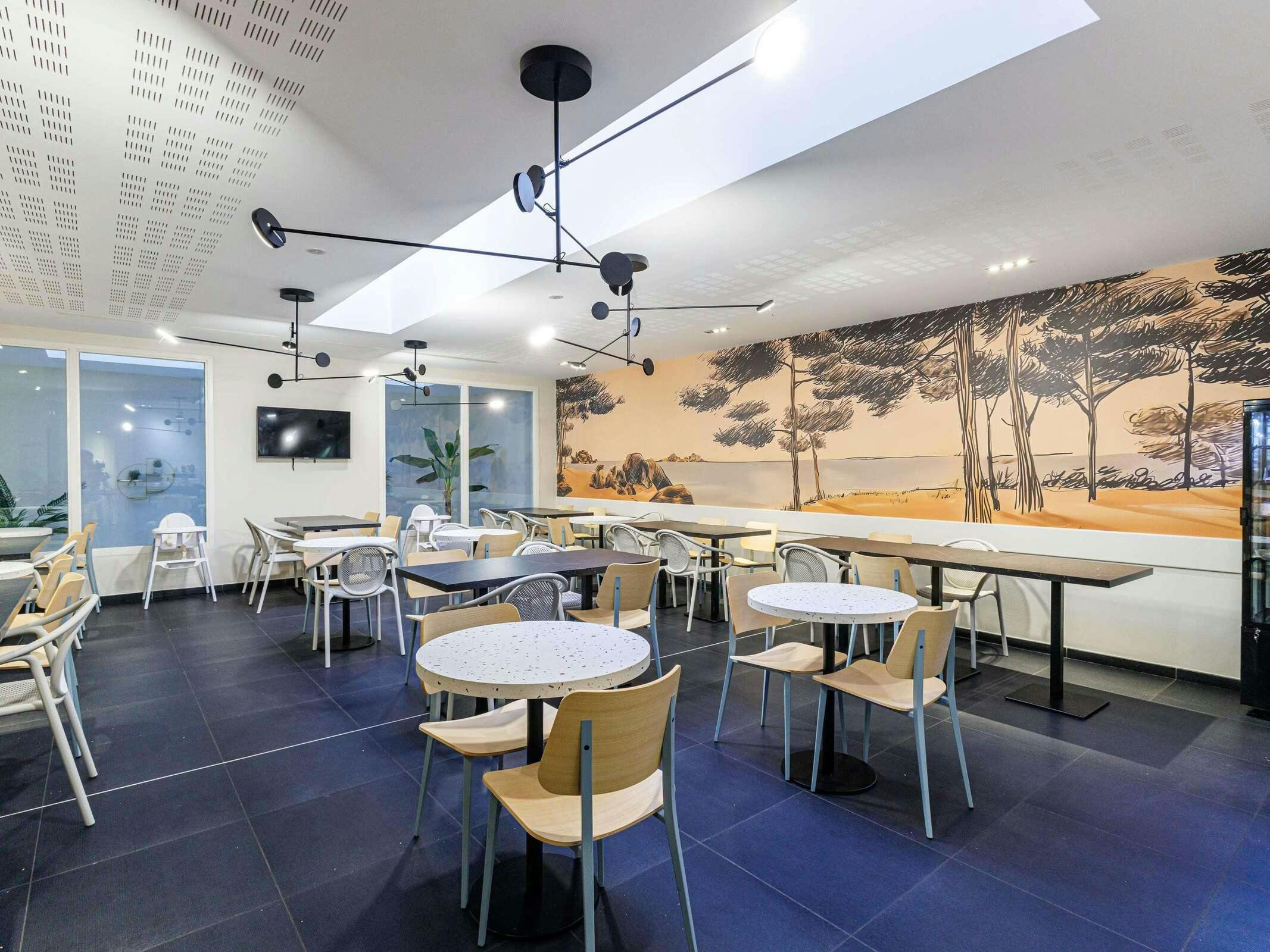 Hotel Aparthotel Adagio Nice Centre photo 4