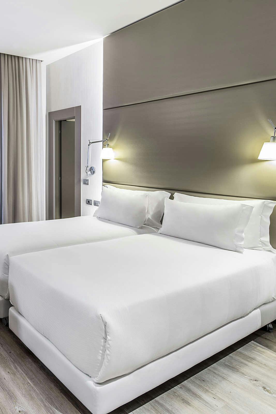 Hotel NH Collection Milano Touring photo 2