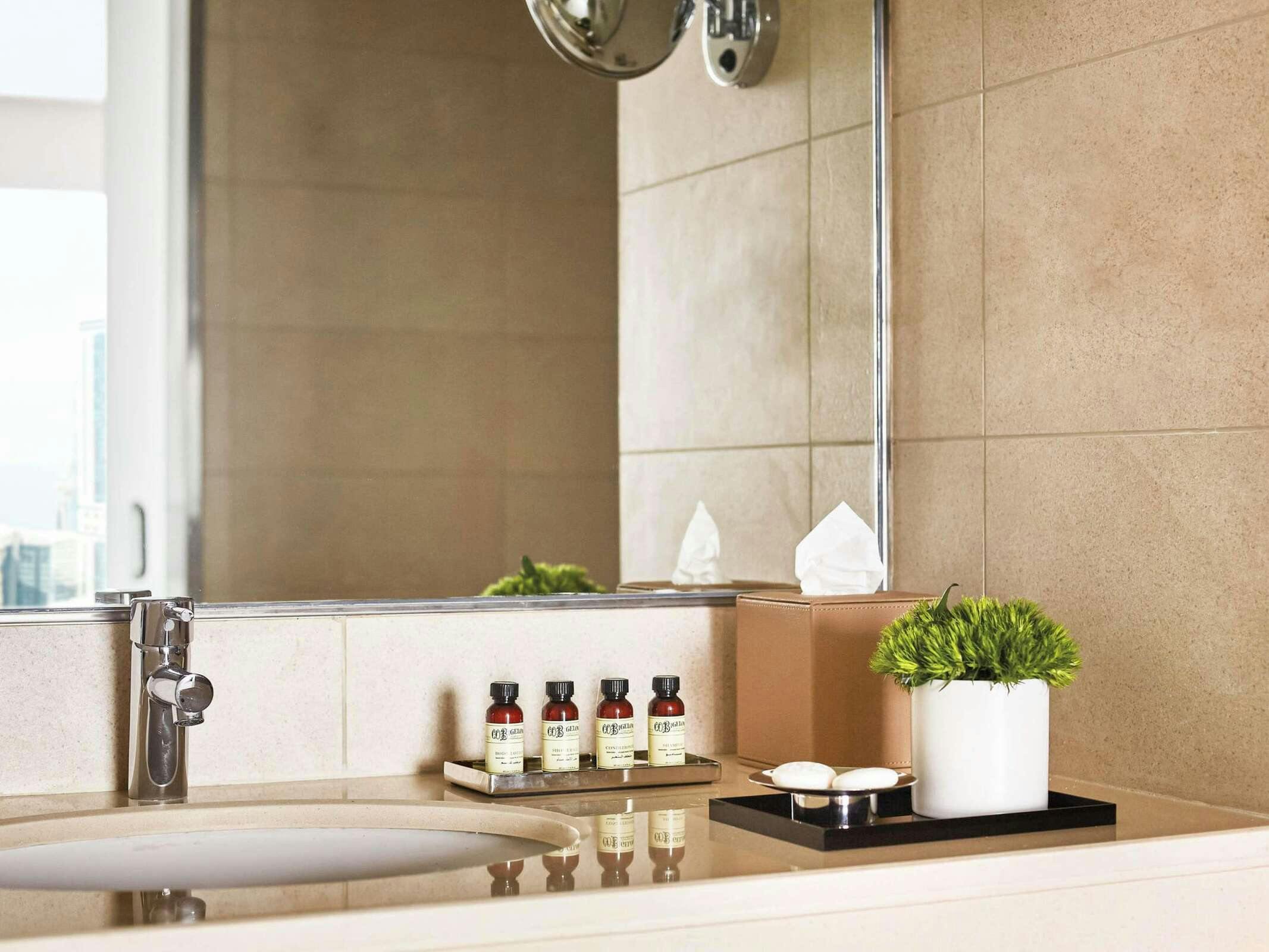 Hotel Pullman Doha West Bay photo 5