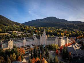 Hotel The Fairmont Chateau Whistler photo 2