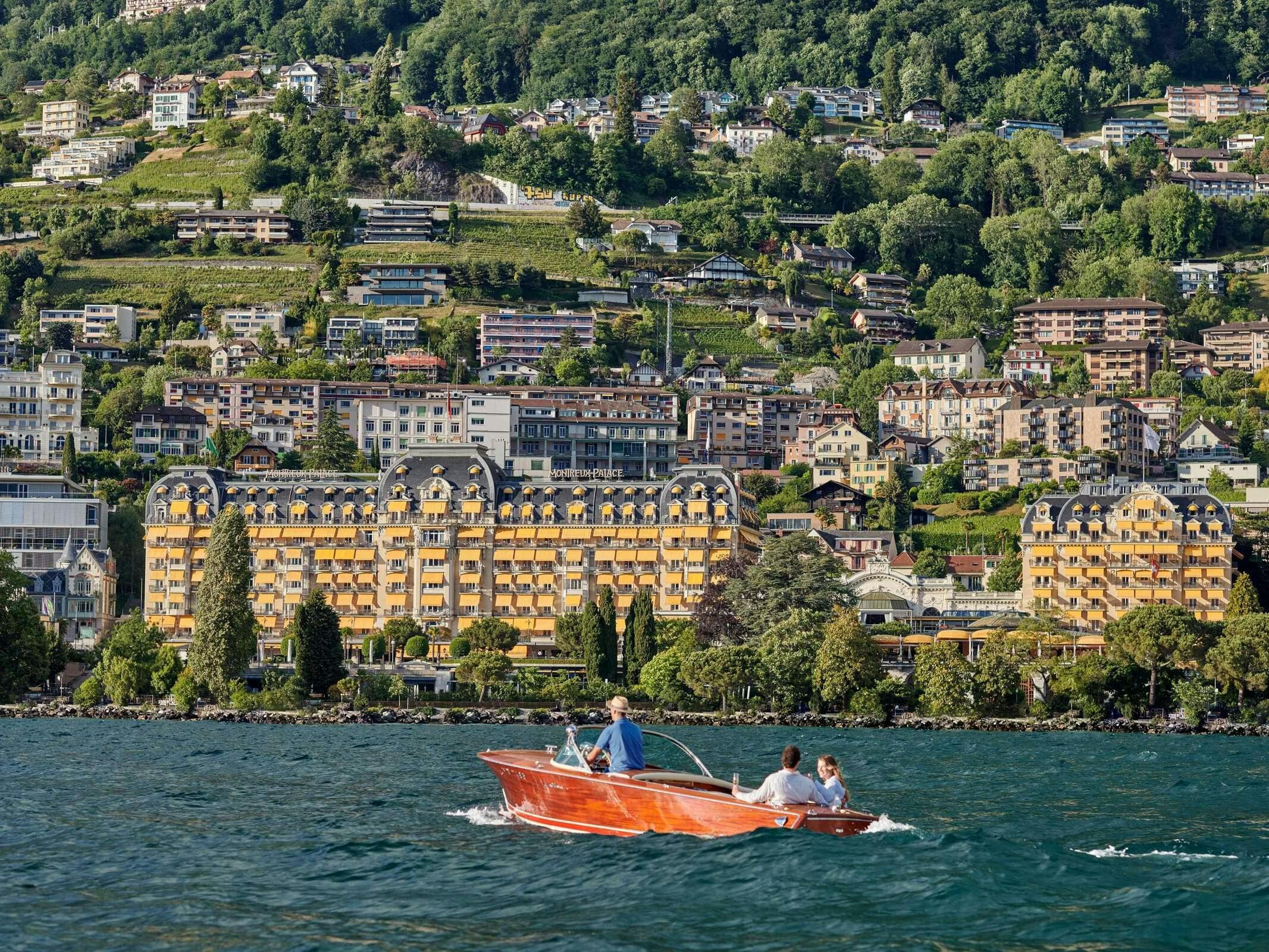 Hotel Fairmont Le Montreux Palace photo 1