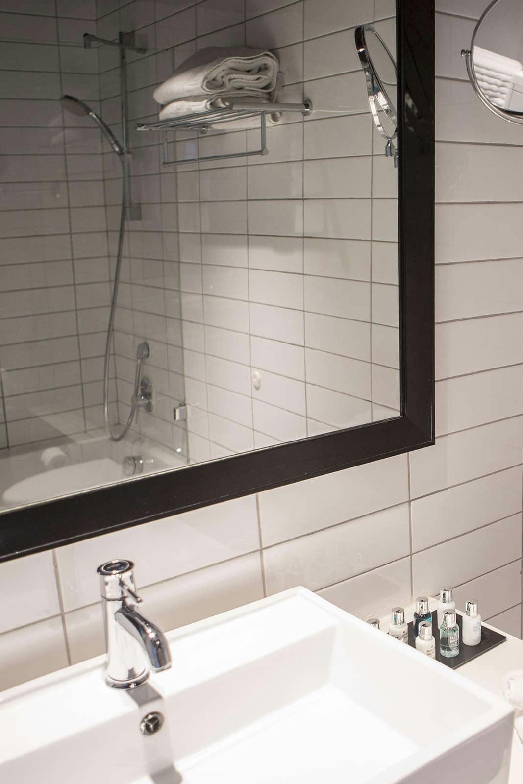 Hotel Lighthouse By Brown Hotels photo 3