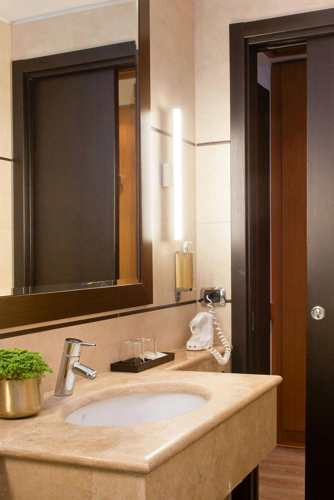 Hotel Starhotels Tourist photo 5