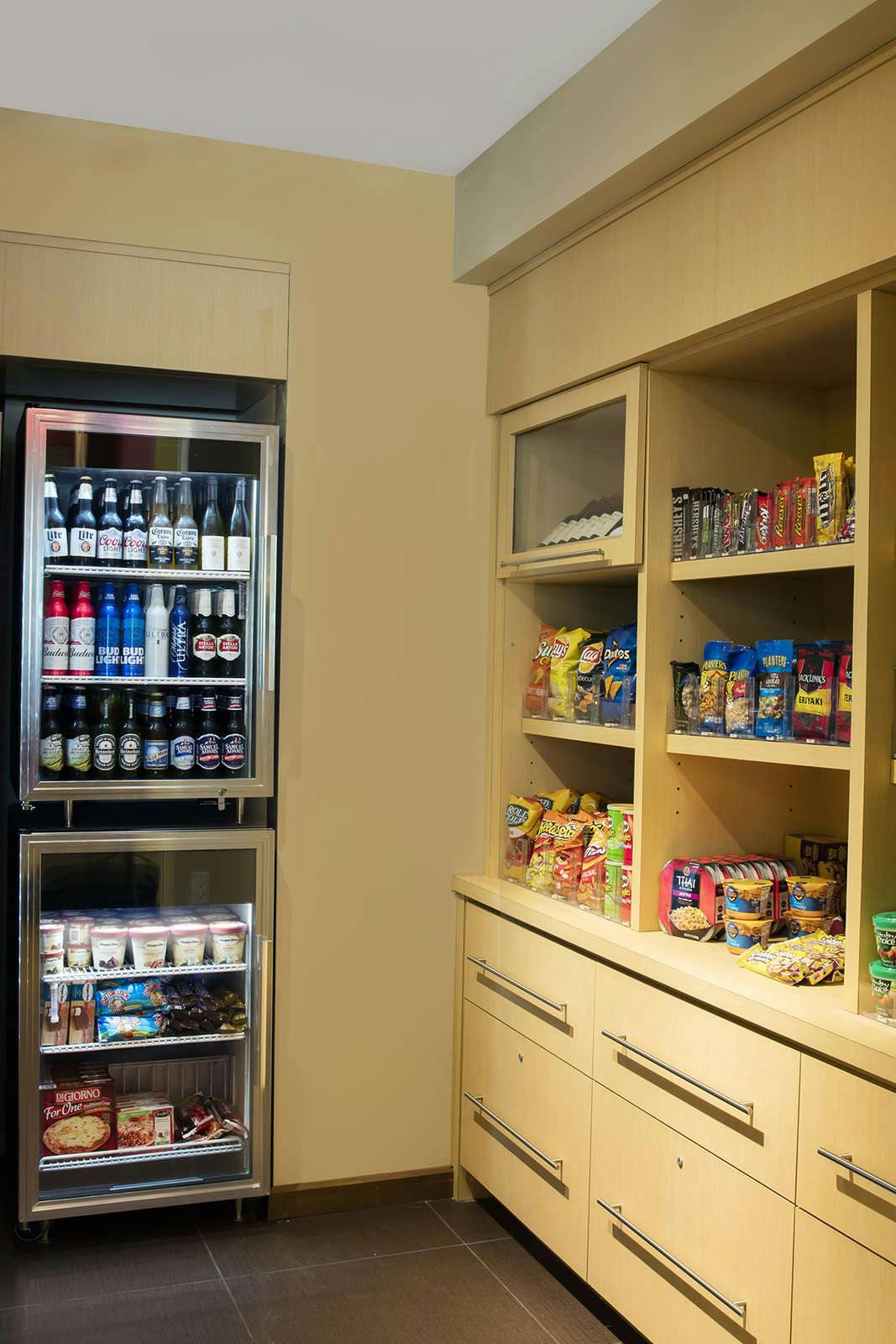 Hotel TownePlace Suites Orlando at Flamingo Crossings West Entrance photo 5