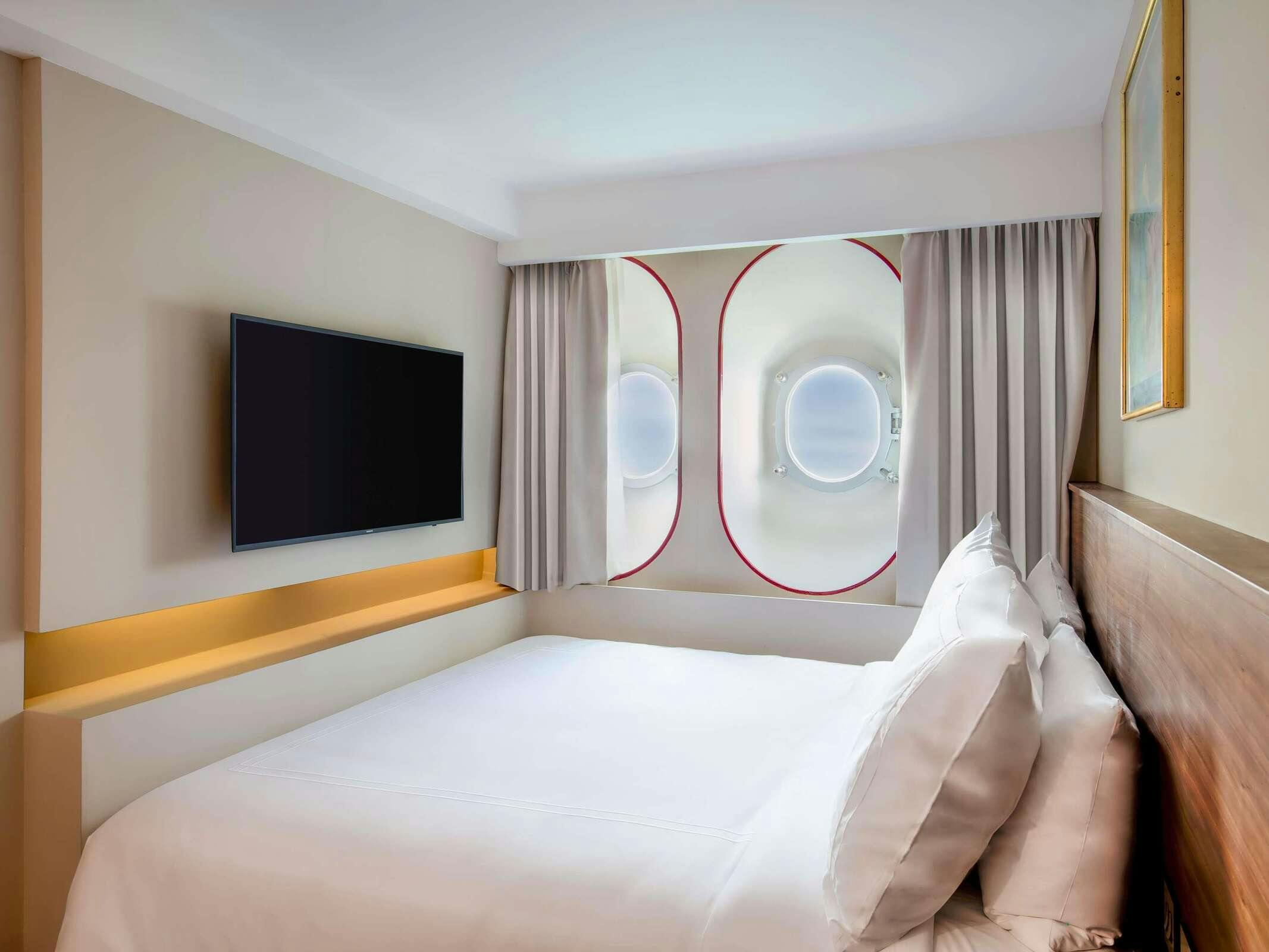 Hotel Queen Elizabeth 2 photo 3