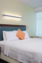 Hotel SpringHill Suites Orlando at Flamingo Crossing/West Entrance photo 1