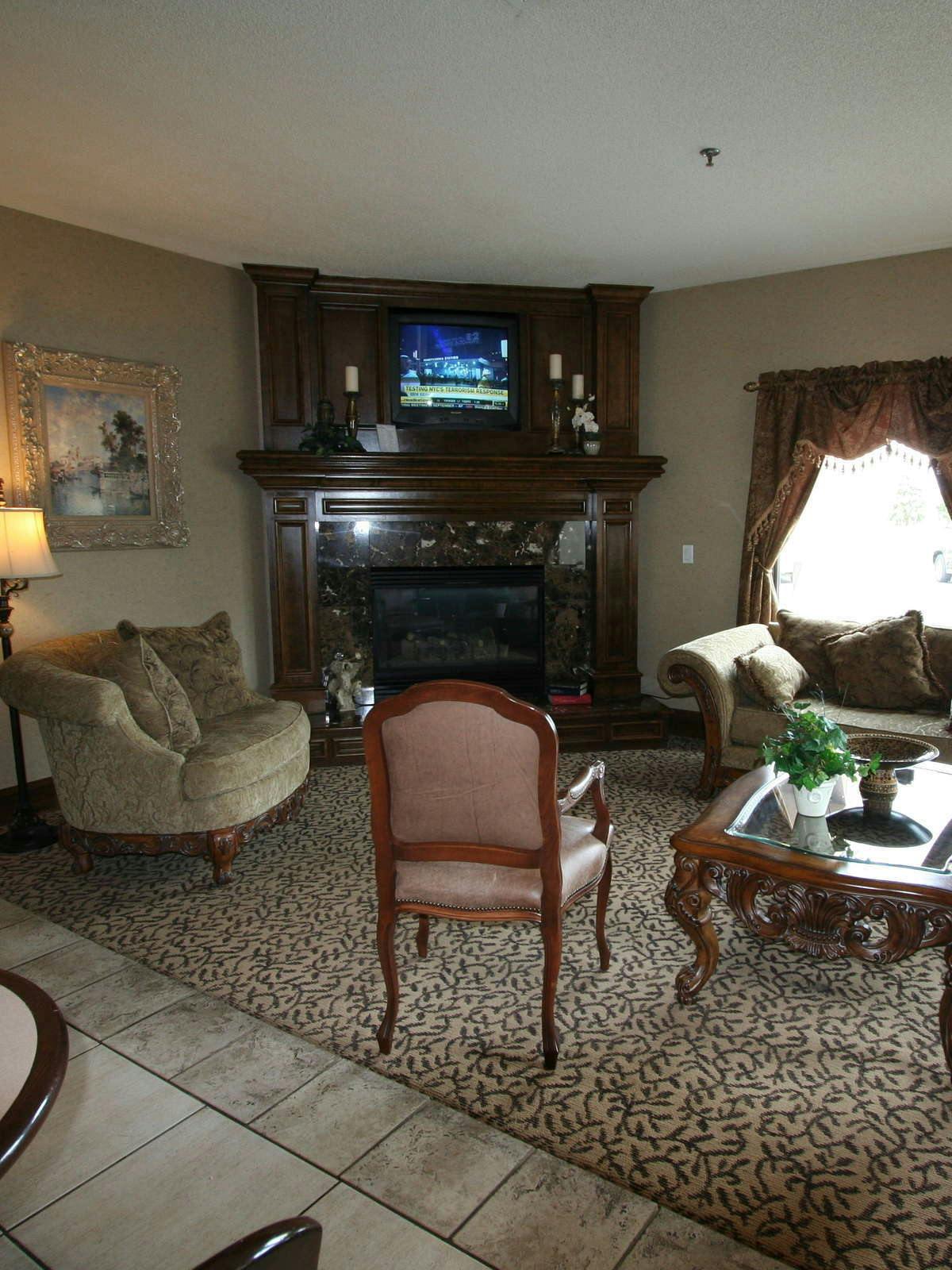 Hotel Holiday Inn Express Bonner Springs Speedway photo 4