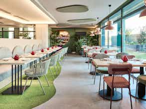 Hotel Ibis Styles Madrid Airport Valdebebas photo 2