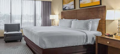 VOCO Laguna Hills