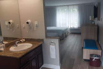 Hotel Days Inn Suites MT View photo 5