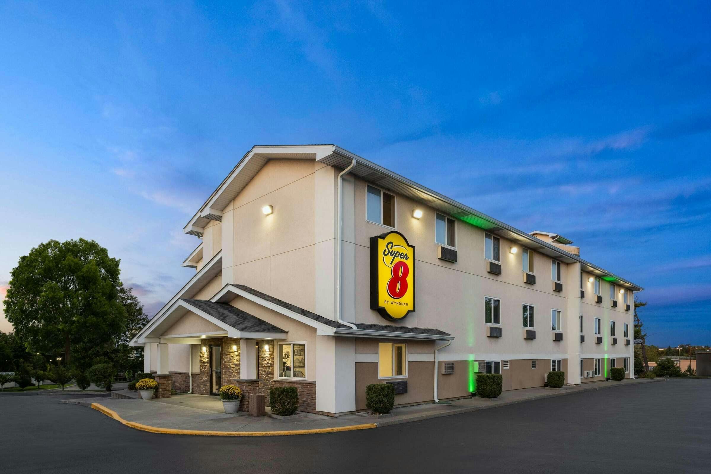 Hotel SE Latham/Albany Airport photo 1