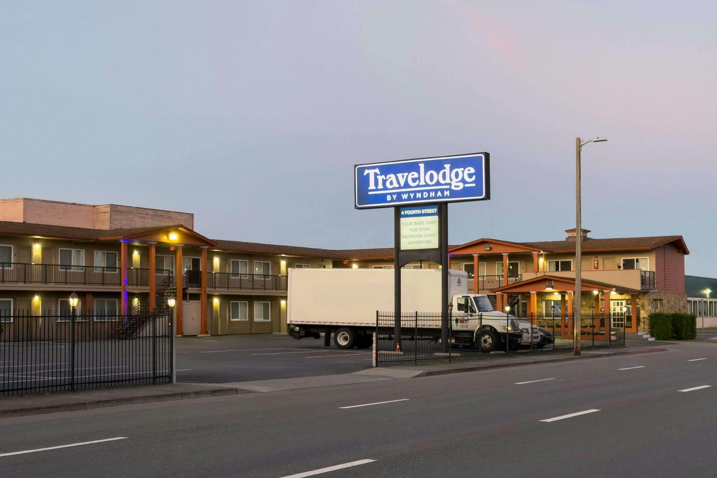Hotel Travelodge by Wyndham Eureka photo 1