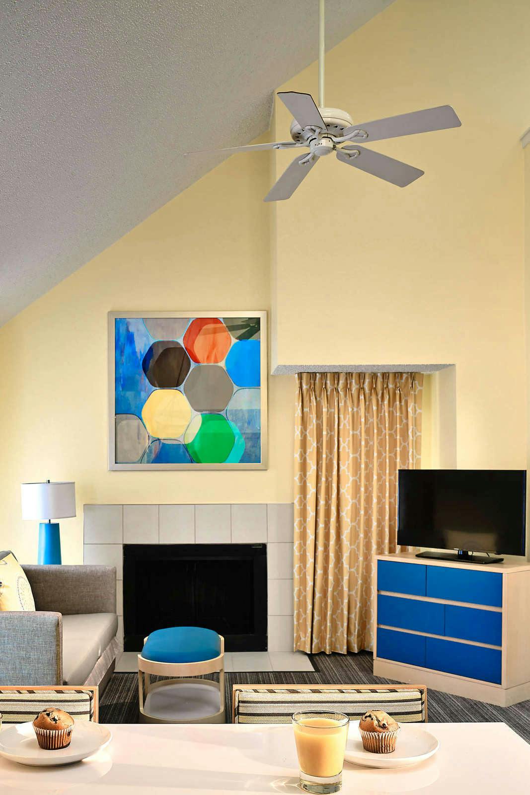 Hotel Sonesta ES Suites Tucson photo 4