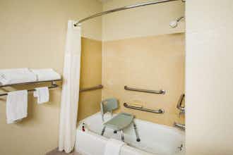 Hotel Days Inn And Suites photo 5