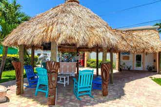 Hotel Sunset Cove Beach Resort photo 1