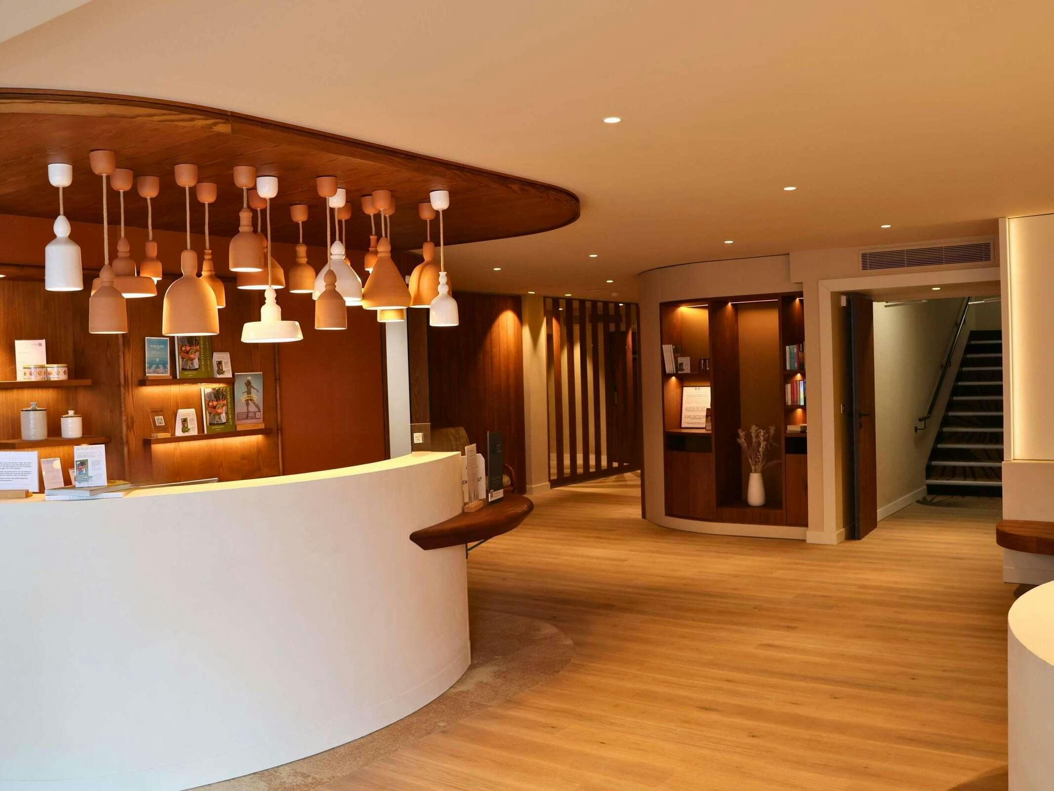 Hotel Mercure Nice Promenade Des Anglais photo 4