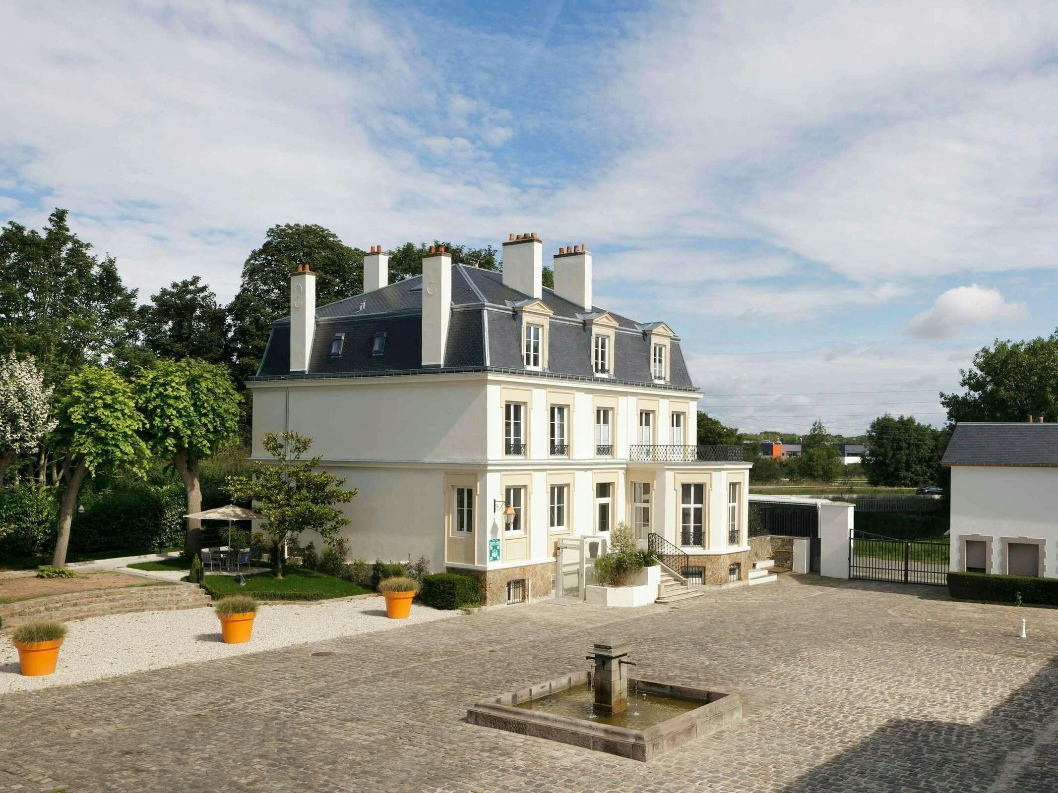 Hotel Novotel Saclay photo 2