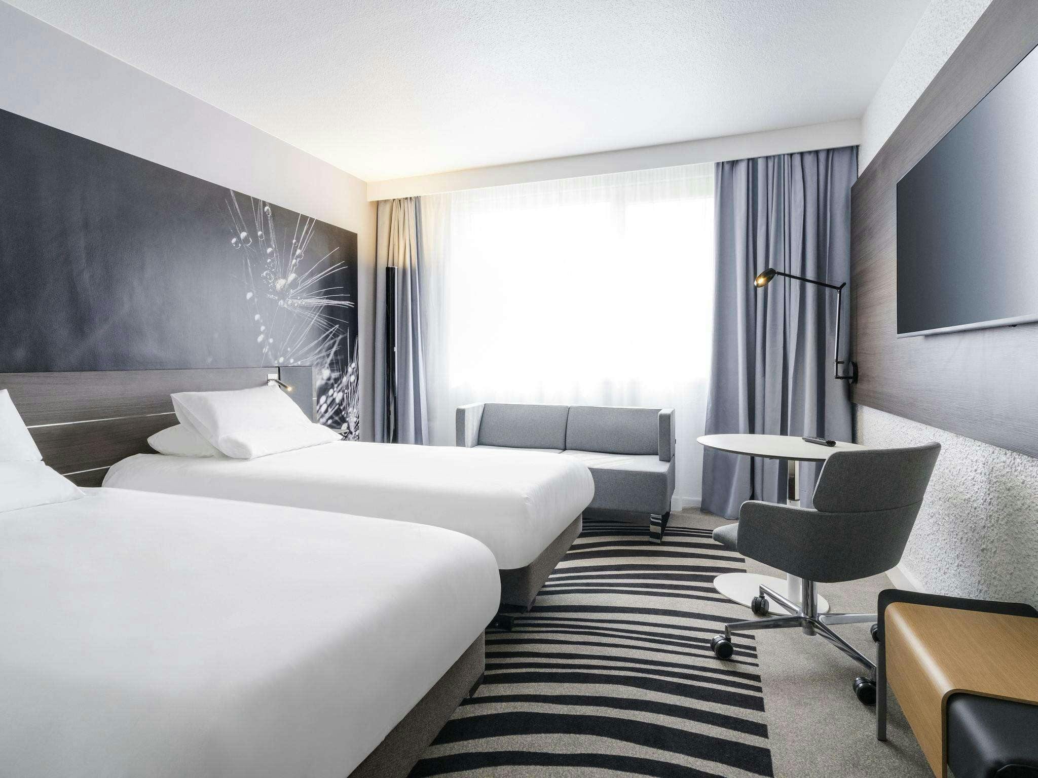 Hotel Novotel Saclay photo 5