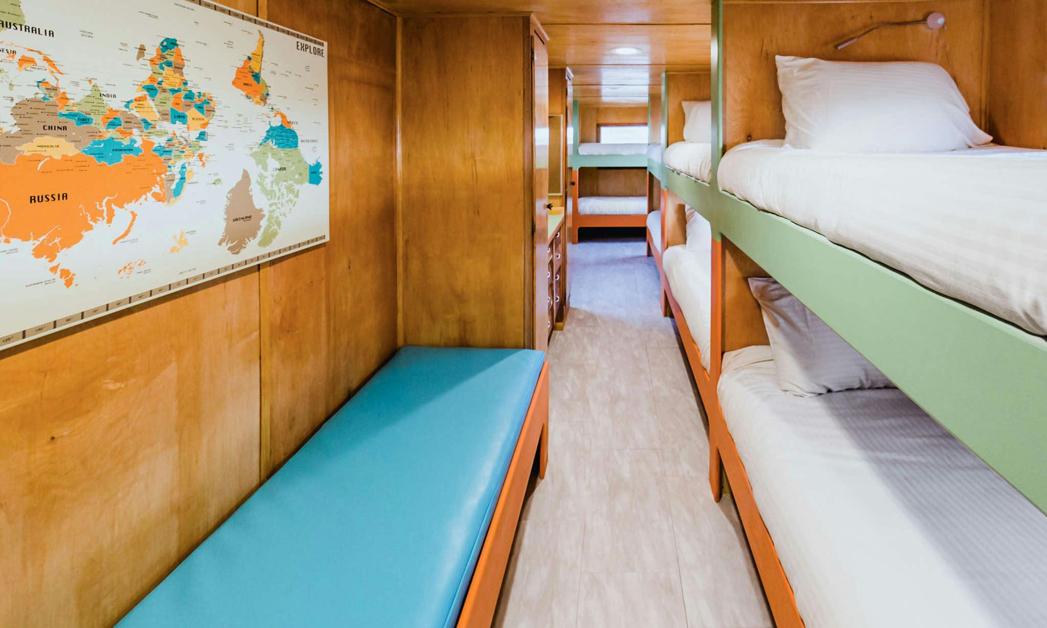 The Sands @ Hotel Luna Mystica - Private Bunks - 8 beds