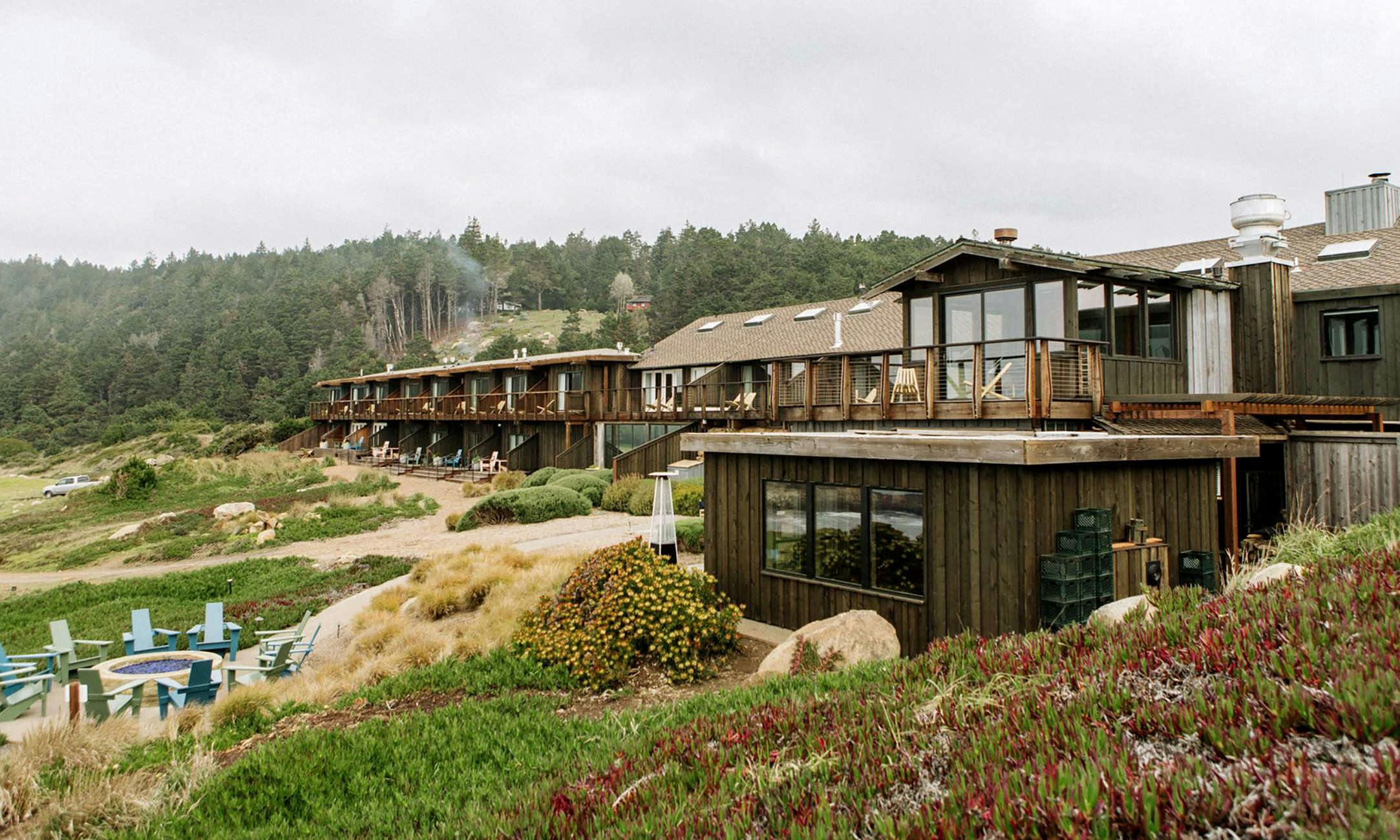 Timber Cove Resort