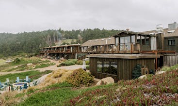Timber Cove Resort