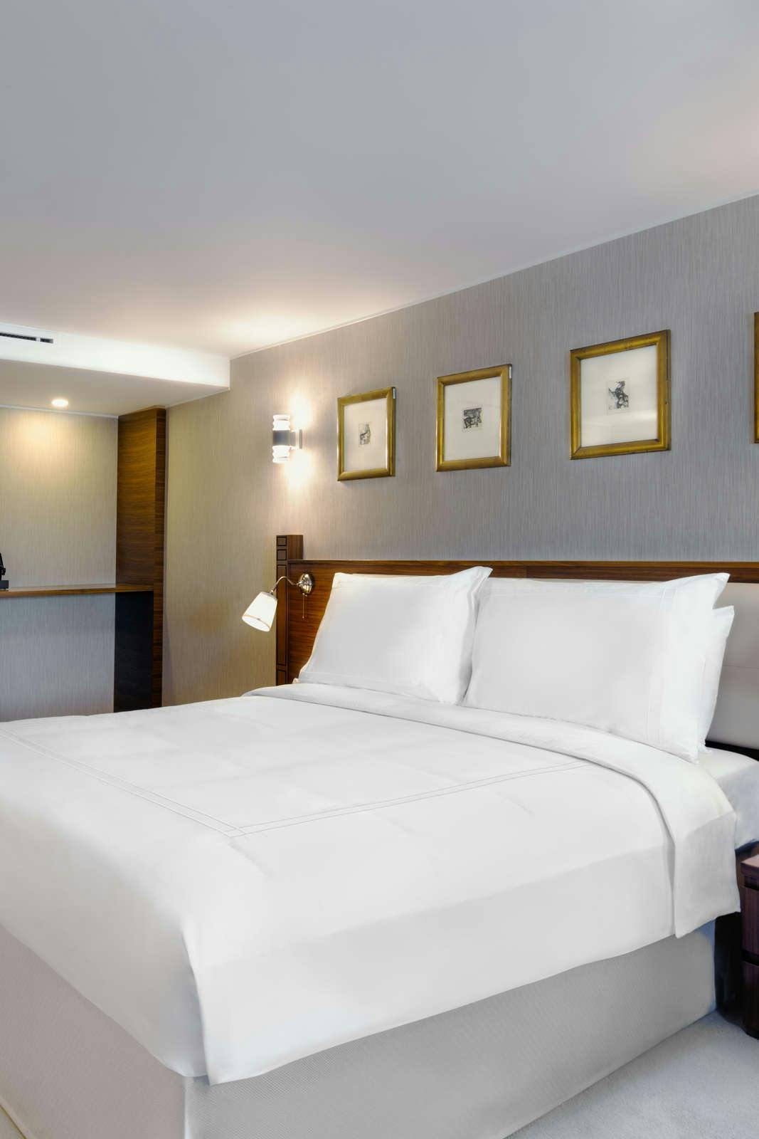 Hotel Queen Elizabeth 2 Hotel photo 1