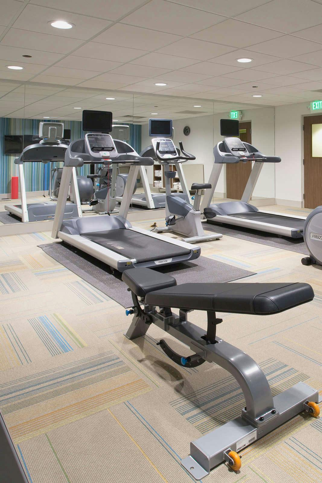 Hotel Holiday Inn Express & Suites Union Gap Yakima Area photo 3