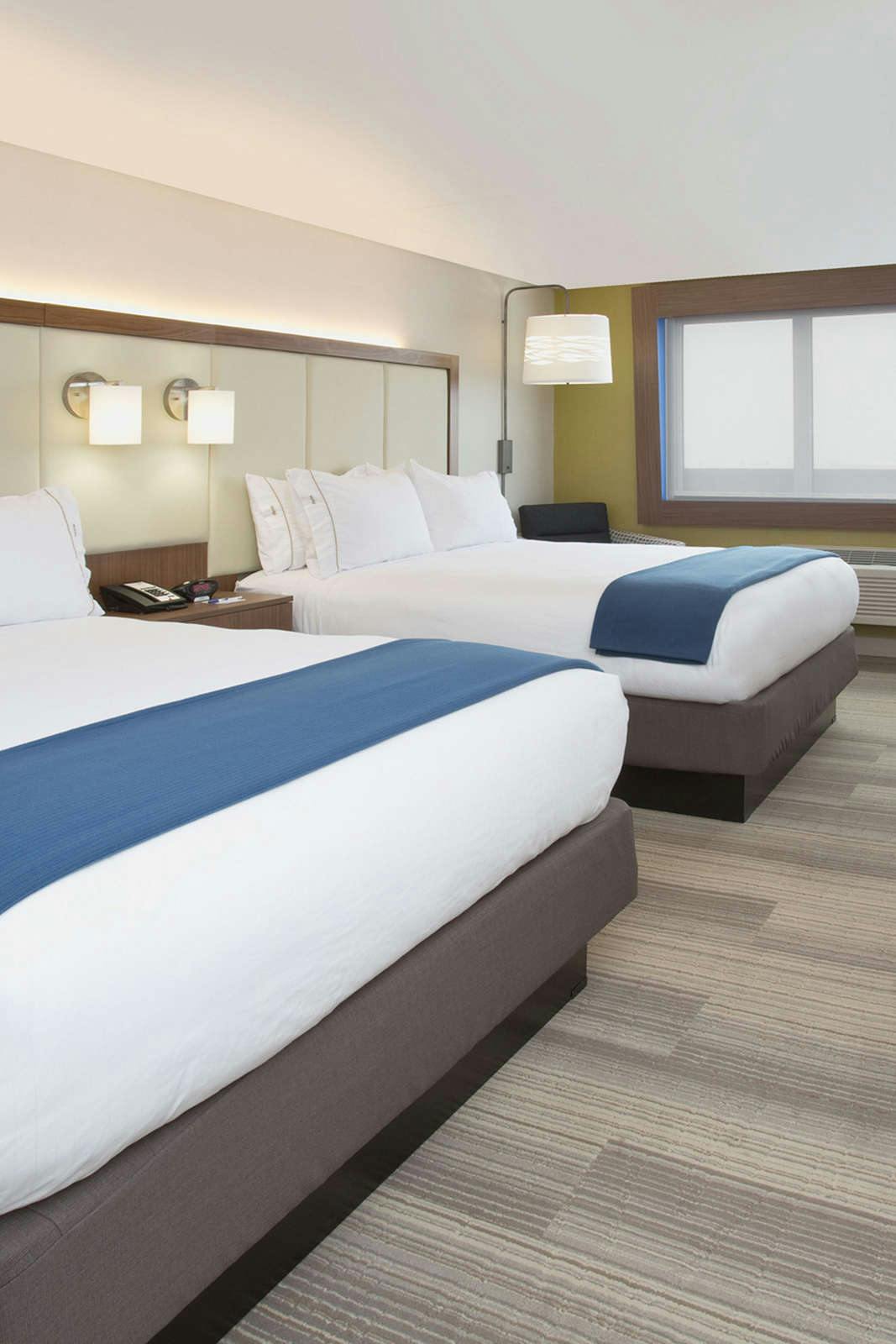Hotel Holiday Inn Express & Suites Lexington W Versailles photo 5