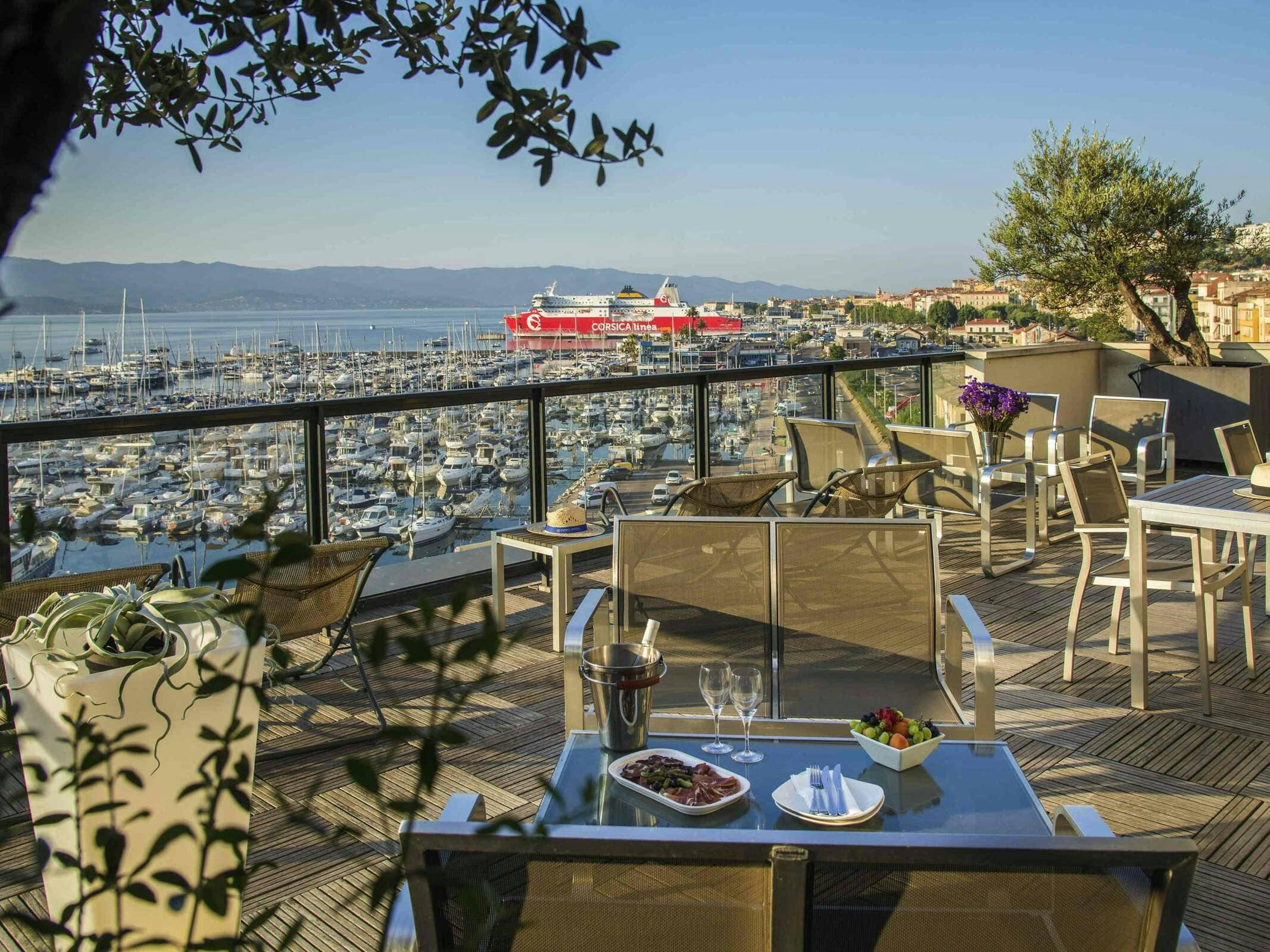 Hotel Mercure Ajaccio Centre photo 2