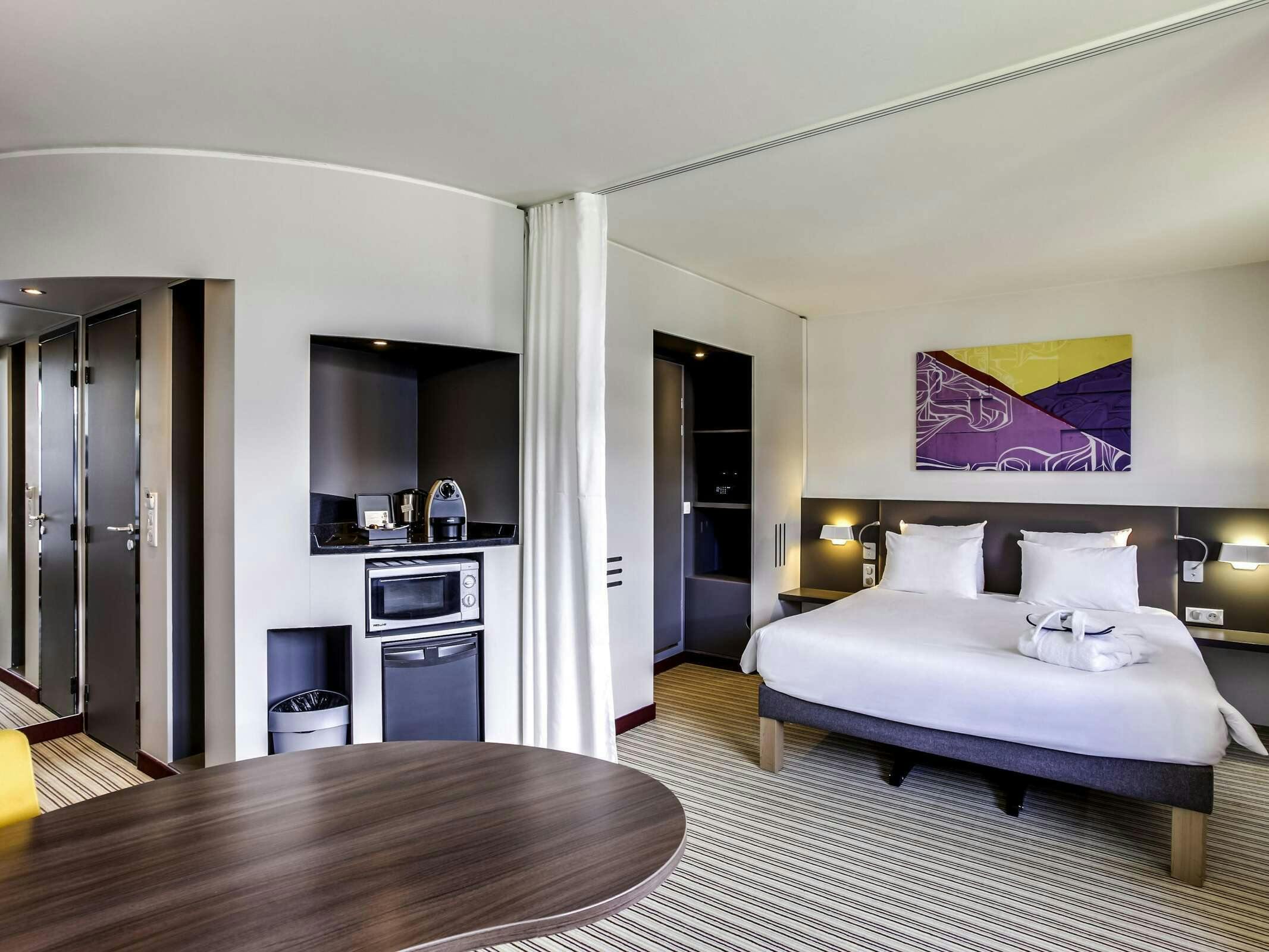 Hotel Novotel Suites Paris Montreuil Vincennes photo 4