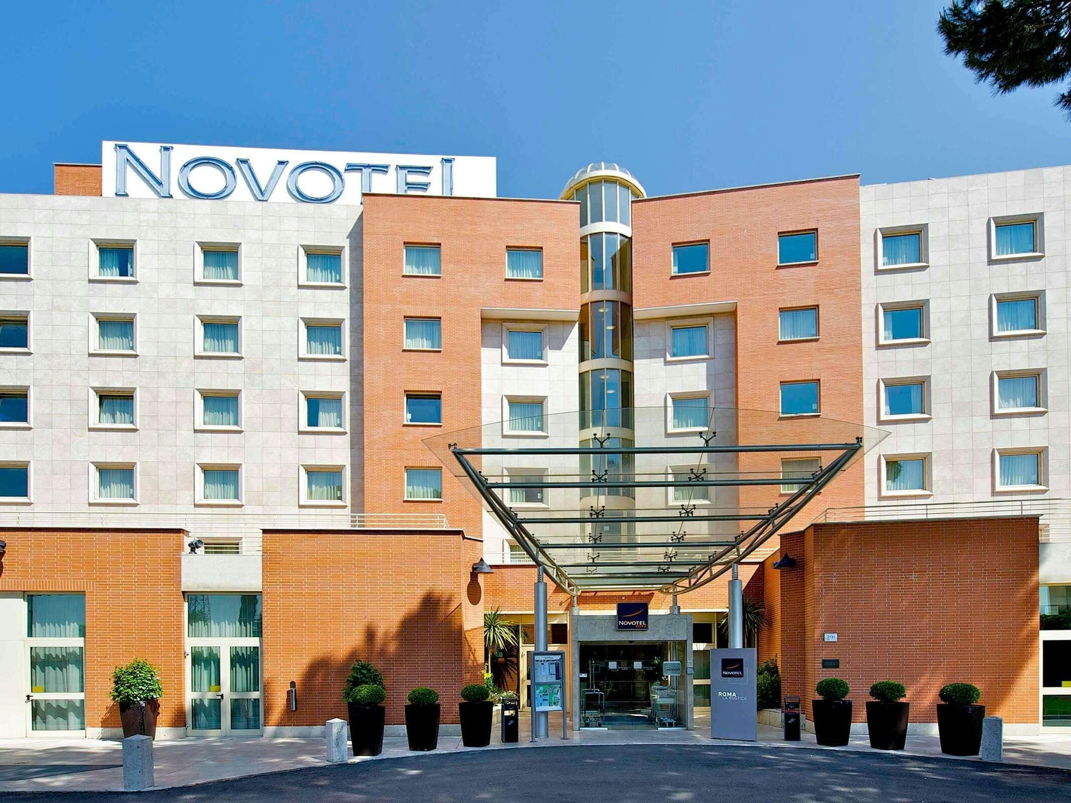 Hotel Novotel Roma Est photo 2