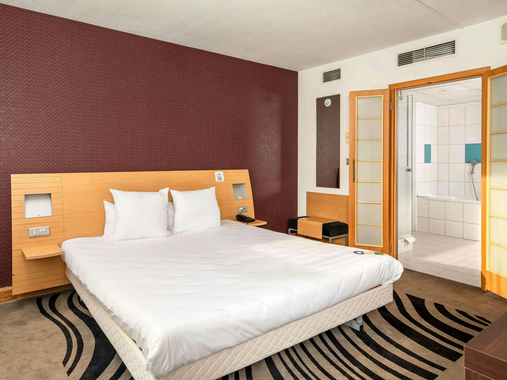 Hotel Novotel Krakow City West photo 5