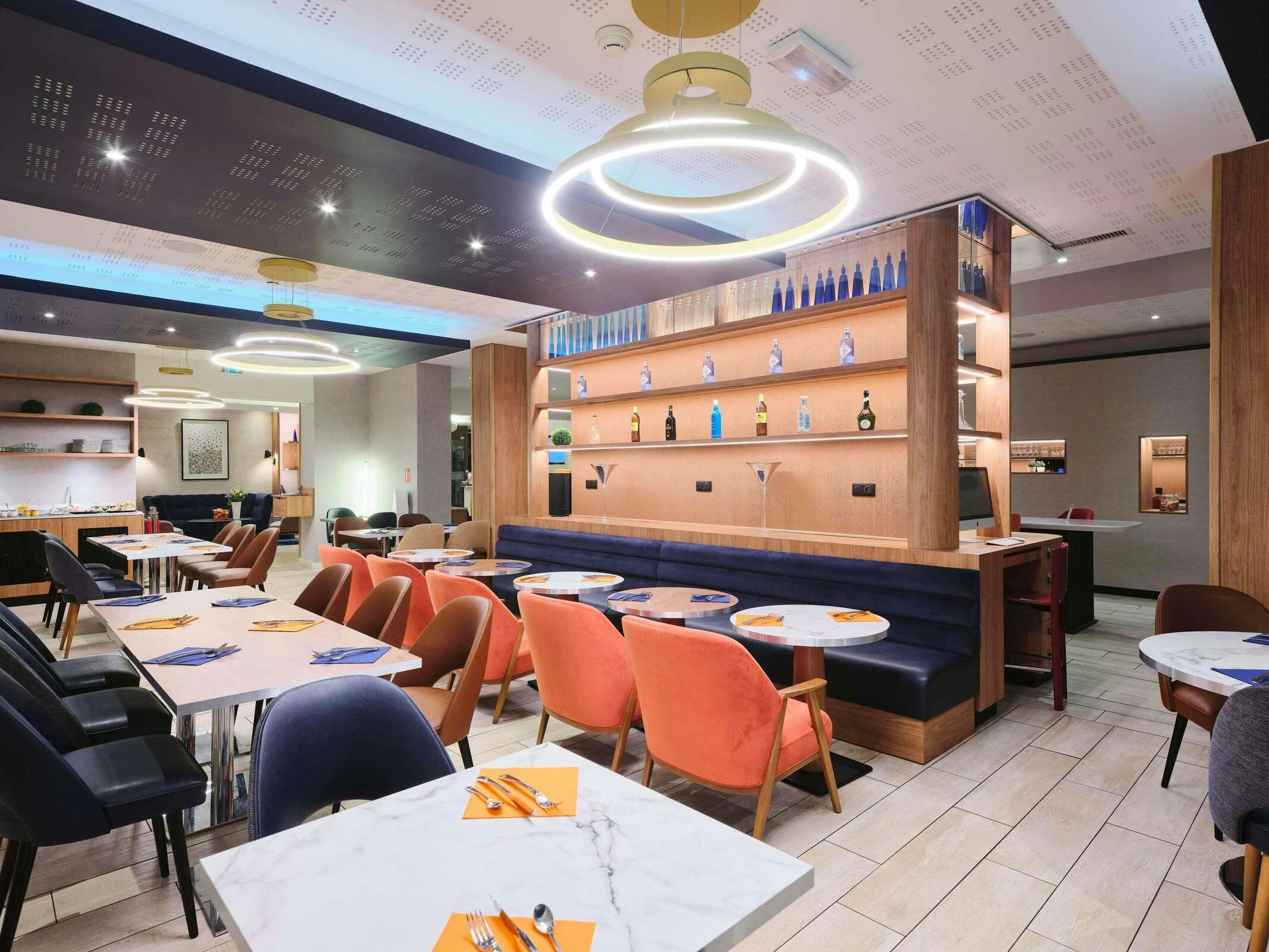 Hotel Hôtel Mercure Chartres Centre Cathédrale photo 1