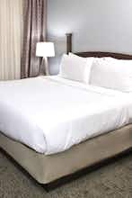 Hotel Staybridge Suites Charlotte Ballantyne photo 2