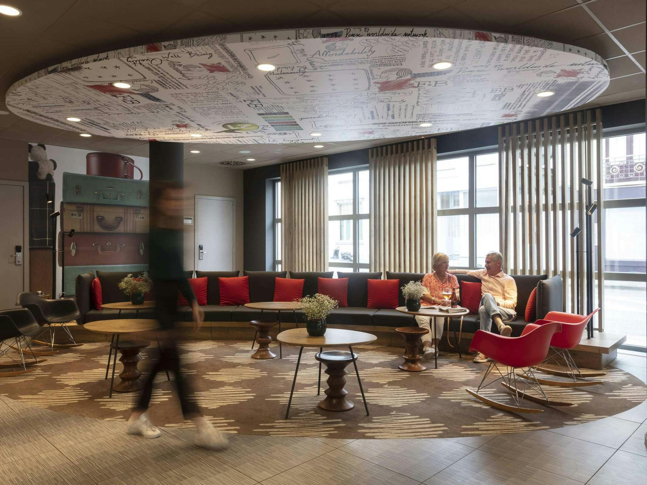 Hotel Hotel ibis De Panne photo 2