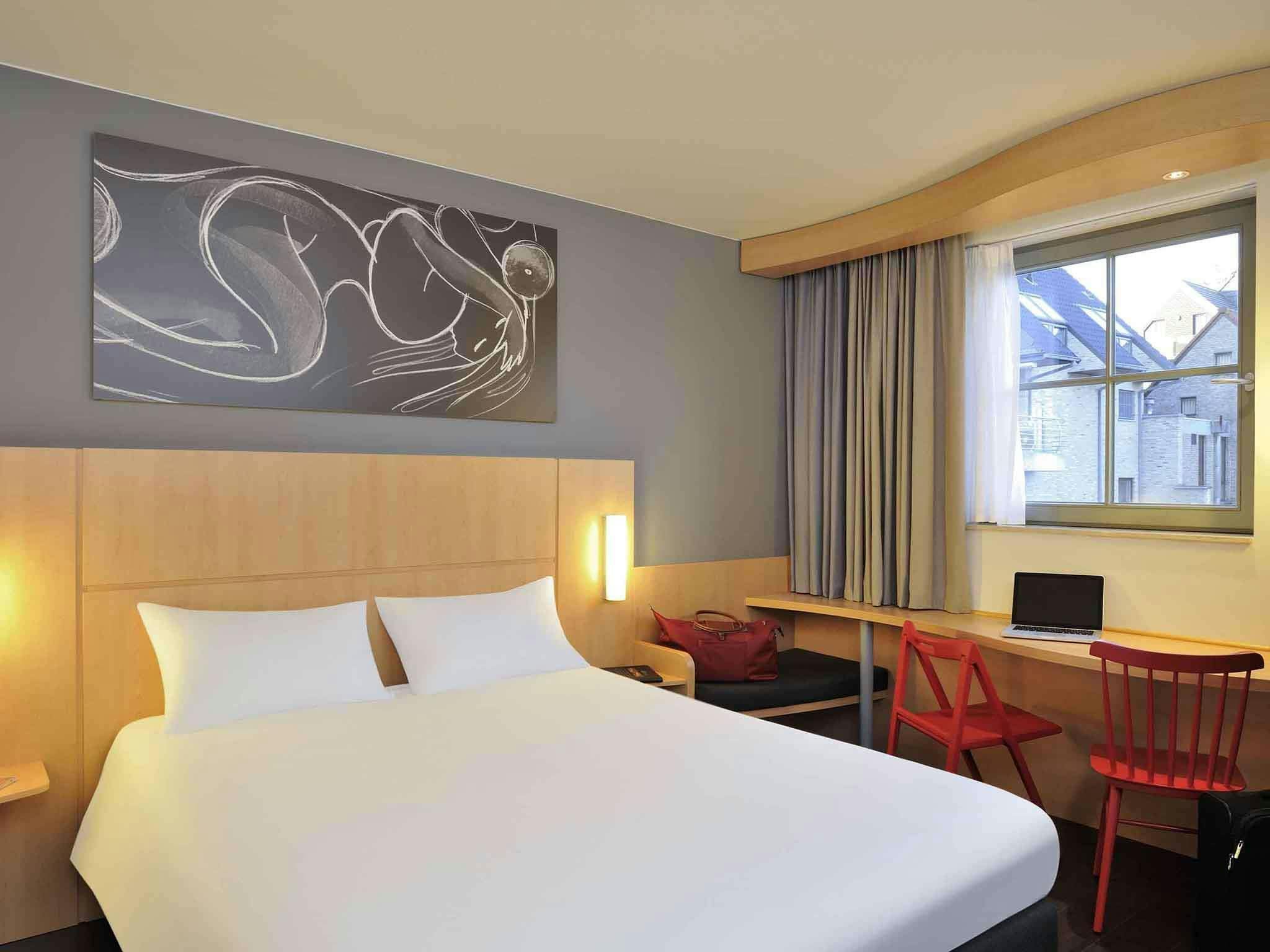 Hotel Hotel ibis De Panne photo 4