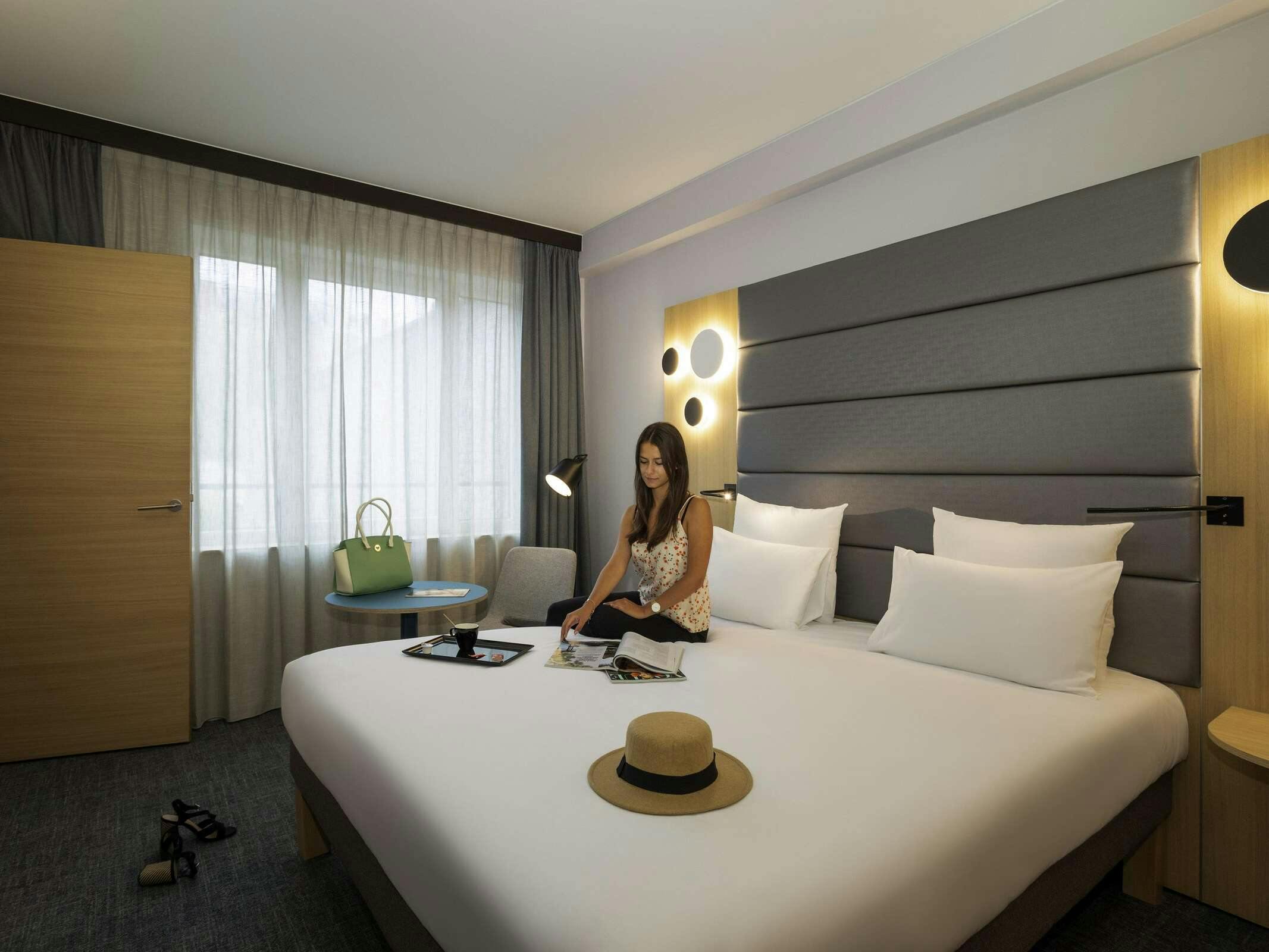 Hotel Novotel Brussels Centre Midi Station photo 4