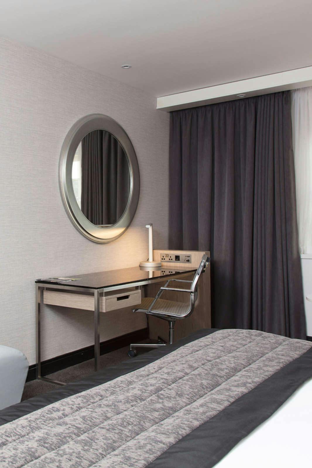 Hotel Radisson Blu Hotel Edinburgh photo 4